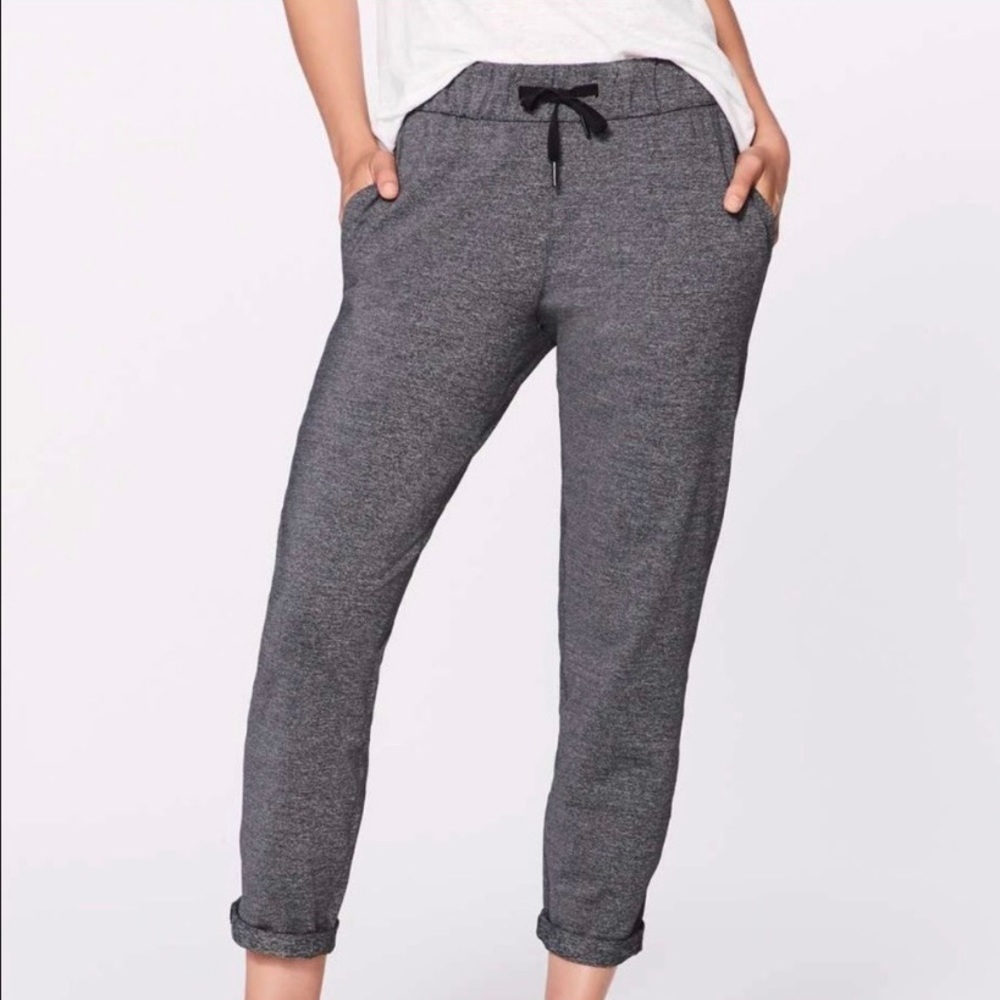 Lululemon On The Fly Pant - Picture 13 of 15